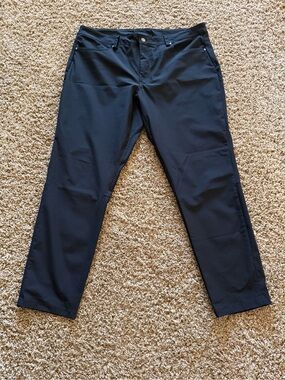 Men’s Cuts dress pants